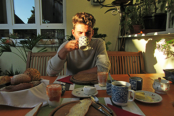 Mit Samuele beim Frühstück