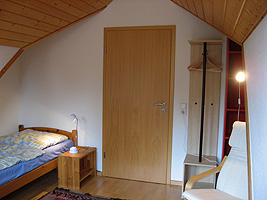 Einzelzimmer in der Mansarde