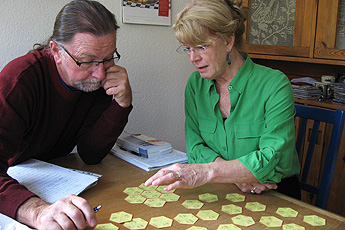 Bill und Sylvia beim Sprachkurs
