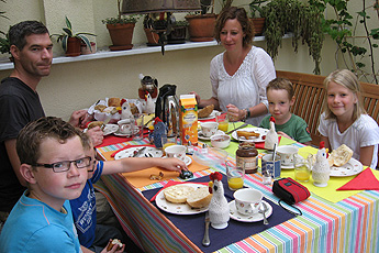 A cosmopolitan family from Finland